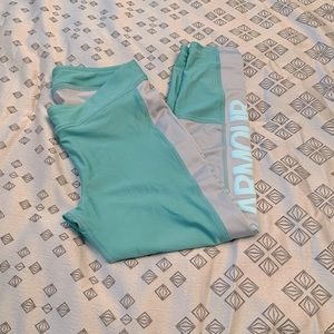 Under Armour capri leggings